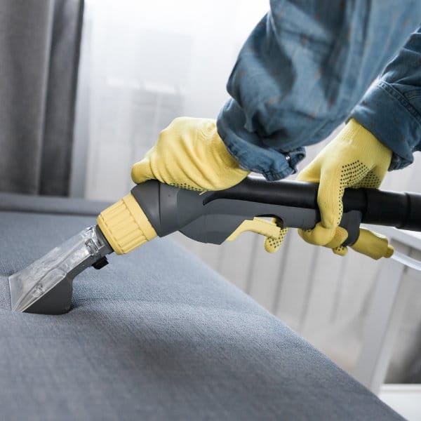 Czyszczenie narożników i tapicerki skórzanej w Gdańsku