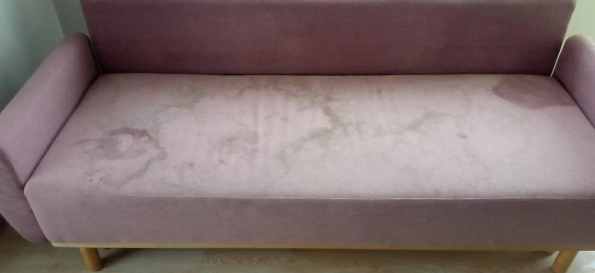 Fachowe czyszczenie kanapy - Gdynia