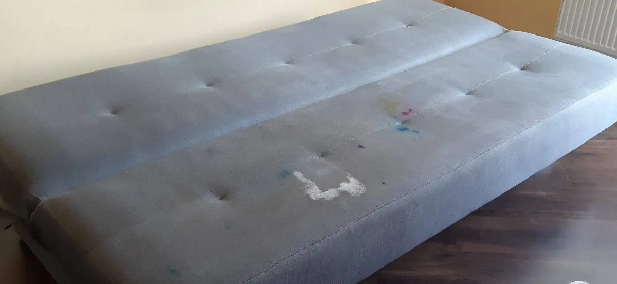 Usuwanie plam na tapicerce meblowej - Gdańsk