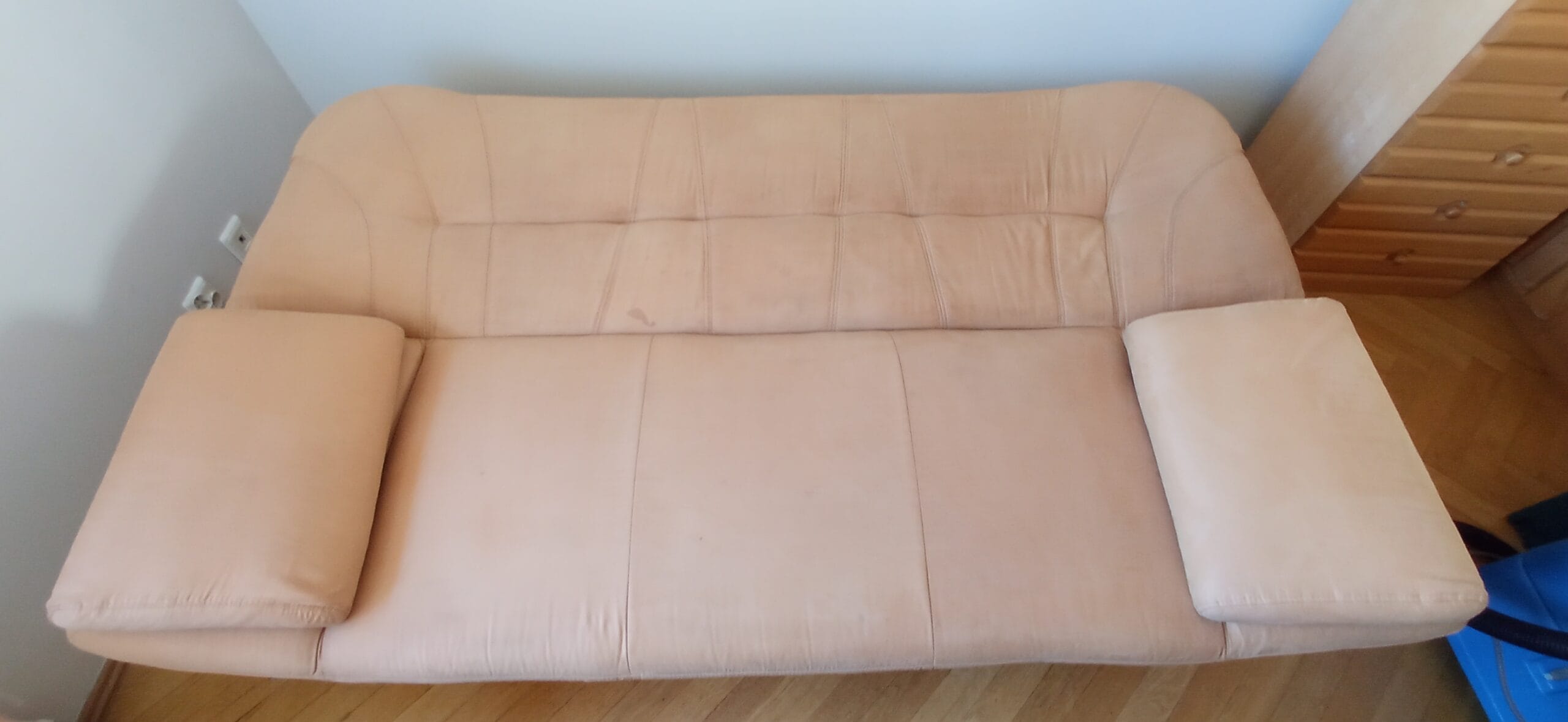 Pranie-kanapy-Gdańsk-Zaspa-Usunięte-Plamy-Po-Napojach-Turboszczotka