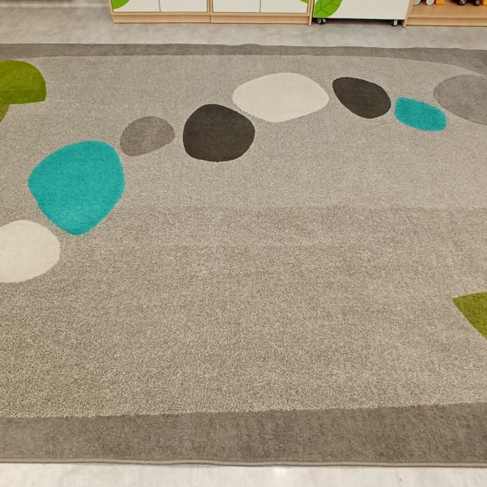 pranie-dyanów-Gdańsk-Letnica-po-czyzczeniu-dywanu-szarego-Turboszczotka